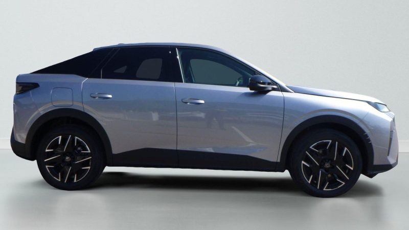 PEUGEOT  3008 HYBRID 145 E-DCS6 ALLURE 2025