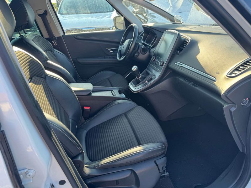 RENAULT GDSCEN.IV 1.6 DCI 130CH ENERGY INTENS 2018