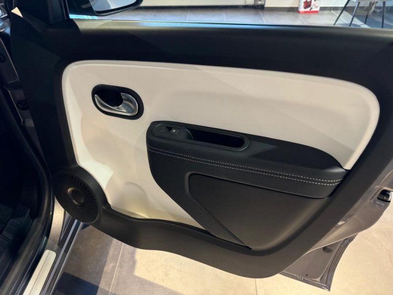 RENAULT TWINGO 3 E-TECH ELECTRIC INTENS R80 ACHAT INTÉGRAL - 21 2021