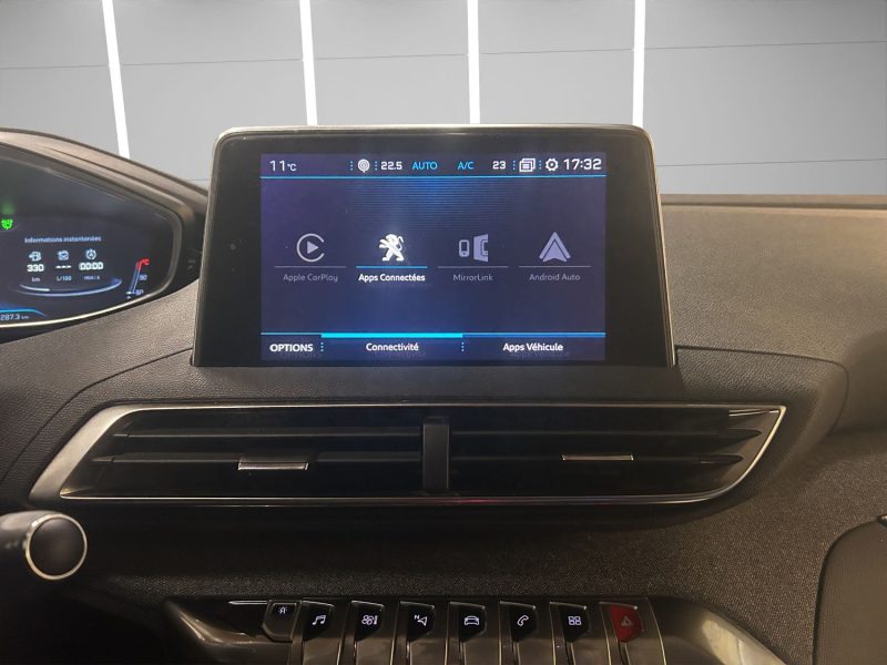 PEUGEOT 5008 II *7 PLACES* 1.2 Essence 130 cv *FINITION ALLURE* *BOITE AUTO*