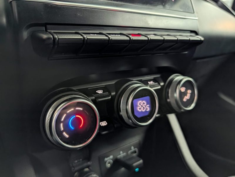 RENAULT CLIO V 1.6 E-tech 140cv LIMITED