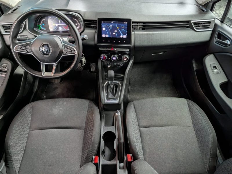 RENAULT CLIO V 1.6 E-tech 140cv LIMITED