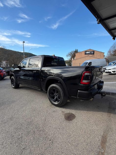 Dodge RAM 1500 5.7 V8 HEMI REBEL Night – 400 ch – 69 000 km – Garantie 12 mois