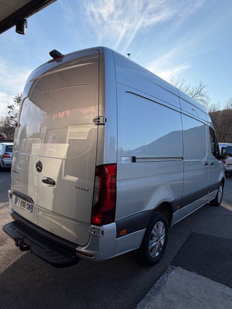 Mercedes Sprinter – 6 cylindres – Boîte auto – Révisé – Garantie 12 mois