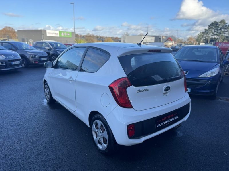 KIA PICANTO 1.0 STYLE 3P 