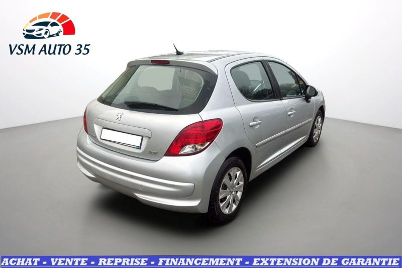 PEUGEOT 207 1.4 HDI 70ch Trendy - Garantie