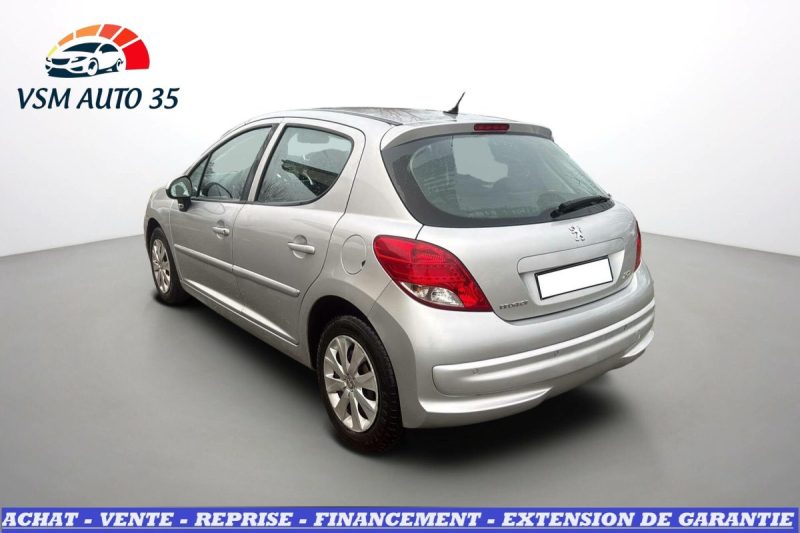 PEUGEOT 207 1.4 HDI 70ch Trendy - Garantie