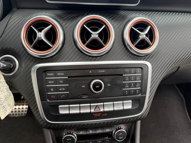 MERCEDES CLASSE A 180D 109CH FASCINATION PACK AMG 7G-DCT GARANTIE