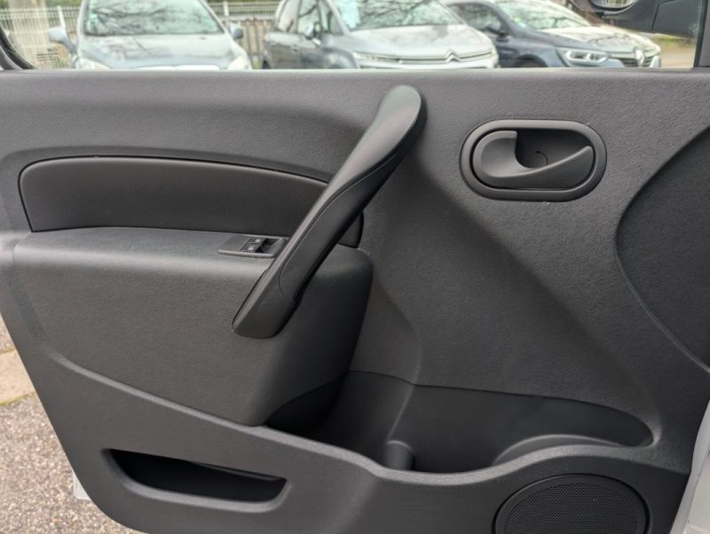 RENAULT KANGOO II 1.5 DCI 90CH ENERGY CONFORT 