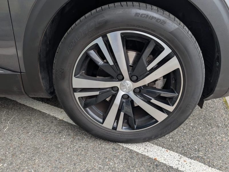 PEUGEOT 3008 GT Line 130 ch Phase 2 1.5 BlueHDi  Boîte Automatique/ Pack Cuir Massant