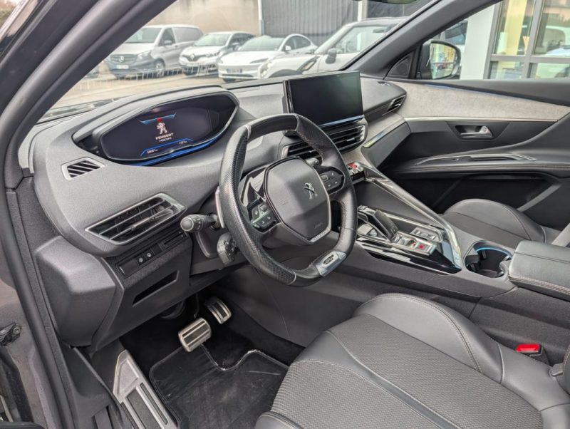 PEUGEOT 3008 GT Line 130 ch Phase 2 1.5 BlueHDi  Boîte Automatique/ Pack Cuir Massant