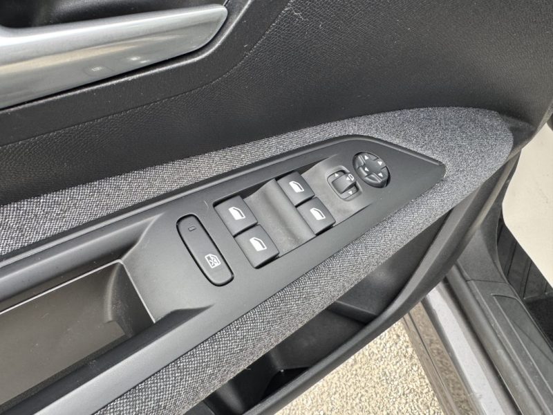 PEUGEOT 3008 HDI 130CH S&S ACTIVE PACK