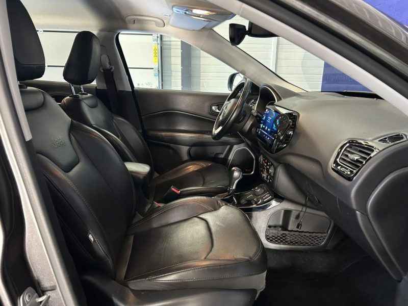 JEPP COMPASS LIMITED 4X4 BEATS 2018 140CV / CARPLAY / CAMERA DE RECUL / SIEGES ELECTRIQUE A MÉMOIRE 