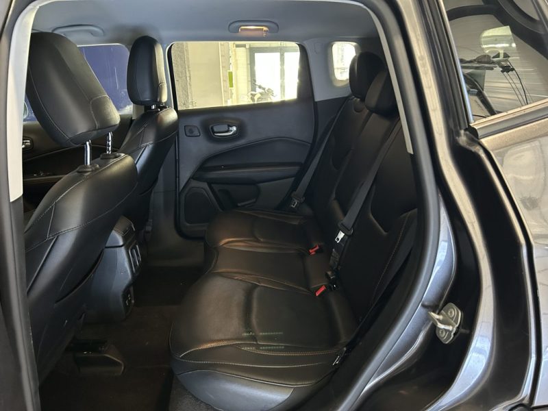 JEPP COMPASS LIMITED 4X4 BEATS 2018 140CV / CARPLAY / CAMERA DE RECUL / SIEGES ELECTRIQUE A MÉMOIRE 