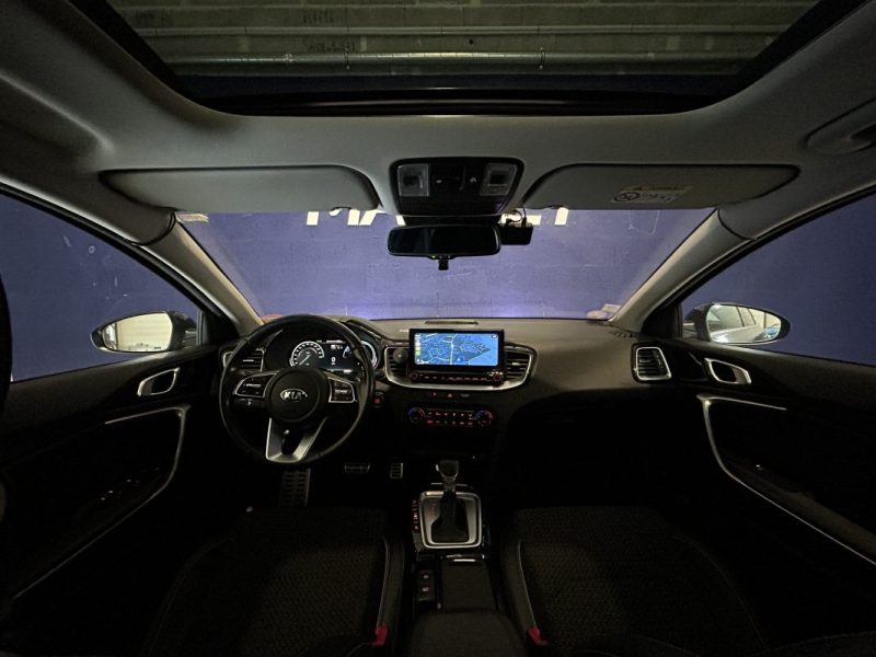 KIA XCEED DESIGNE 2020 / TOIT OUVRANT PANORAMIQUE / CARPLAY / KEYLESS / AIDE A LA CONDUITE