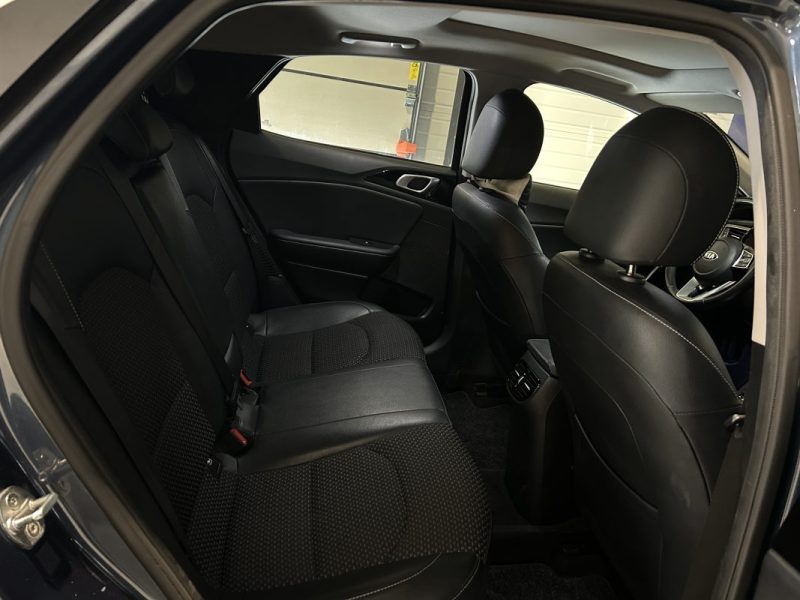 KIA XCEED DESIGNE 2020 / TOIT OUVRANT PANORAMIQUE / CARPLAY / KEYLESS / AIDE A LA CONDUITE