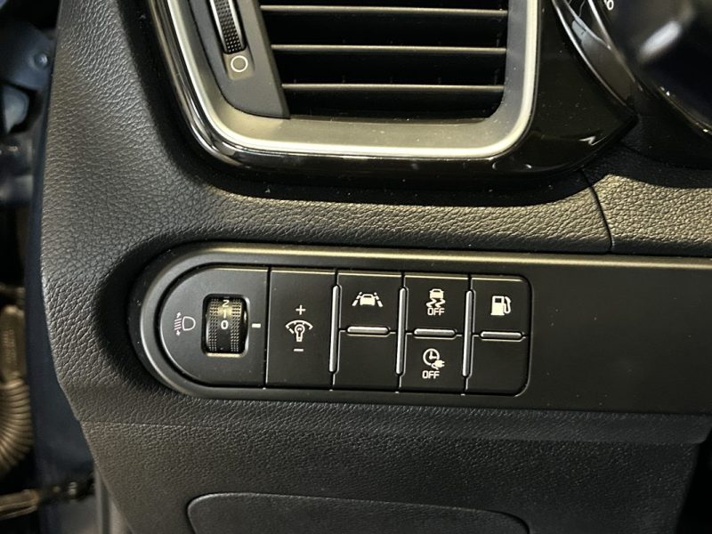 KIA XCEED DESIGNE 2020 / TOIT OUVRANT PANORAMIQUE / CARPLAY / KEYLESS / AIDE A LA CONDUITE