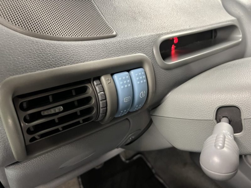 RENAULT TWINGO I 1 PHASE 2 1.2 60 Cv - FRAIS A PREVOIR / LIRE L ANNONCE VENTE EN ETAT