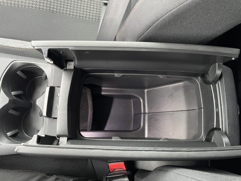 PEUGEOT 3008 II 1.6 HDI 120CH ACTIVE S&S EAT6  GARANTIE 3//12 MOIS 2017