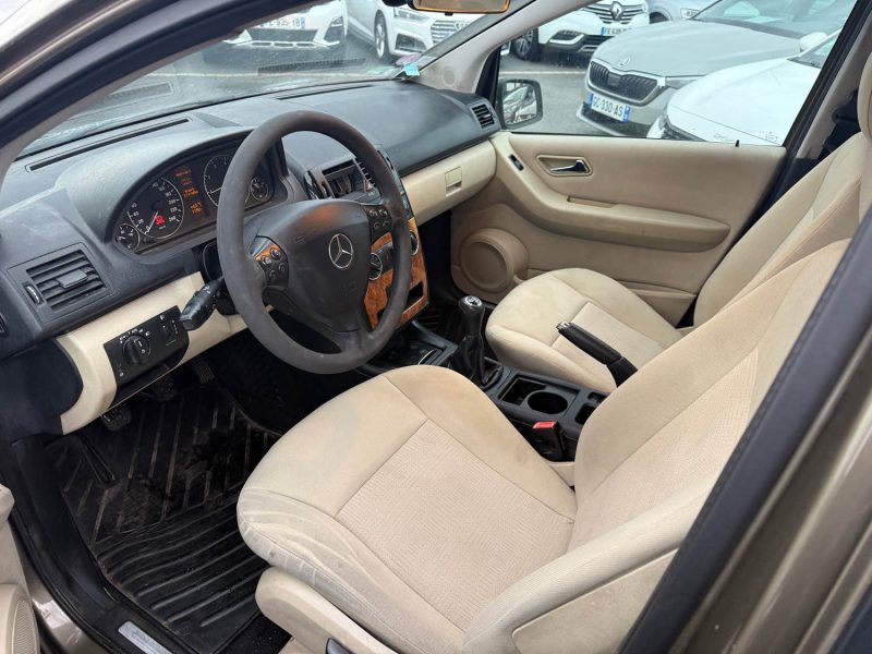 MERCEDES-BENZ CLASSE A 150 95CH PHASE 2 GARANTIE 1ERE MAIN 