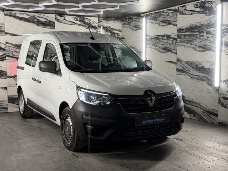RENAULT EXPRESS 1.5 BLUE DCI 75 2024 (Style Kangoo)