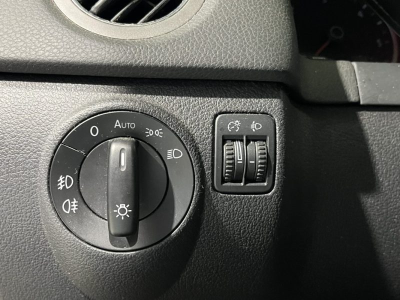 VOLKSWAGEN TIGUAN 2.0 TDI 140 SPORT AND STYLE 4X2