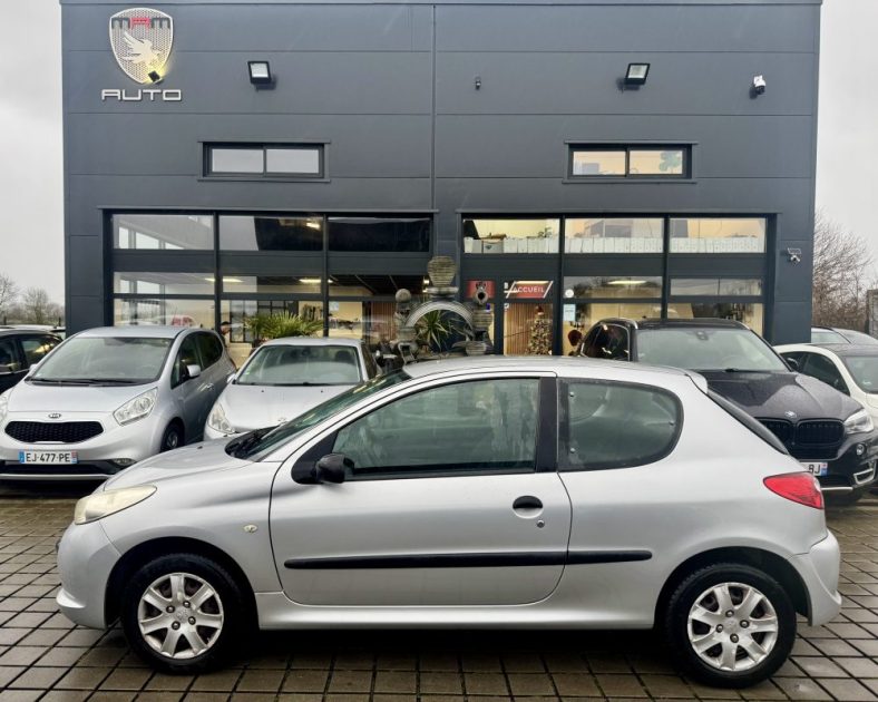PEUGEOT 206 + 1.1L 60CH Pack Confort 