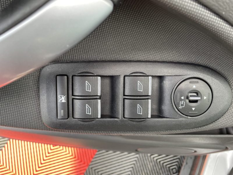 FORD KUGA 2.0 TDCI 140 TREND  GARANTIE 3/12 MOIS 2010