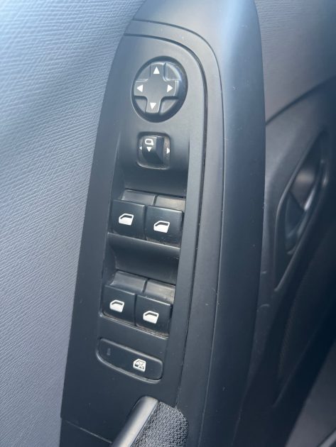 CITROEN C4 BLUEHDI 1.6 100CH BUSINESS  2016 7 place 