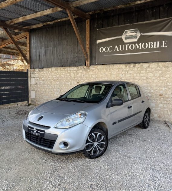 RENAULT CLIO III AUTHENTIQUE 1.2 16V 2010 