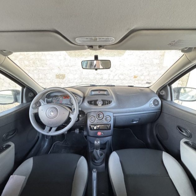 RENAULT CLIO III AUTHENTIQUE 1.2 16V 2010 