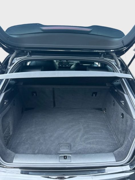 AUDI A3 2.0 TDI 150 S-LINE 