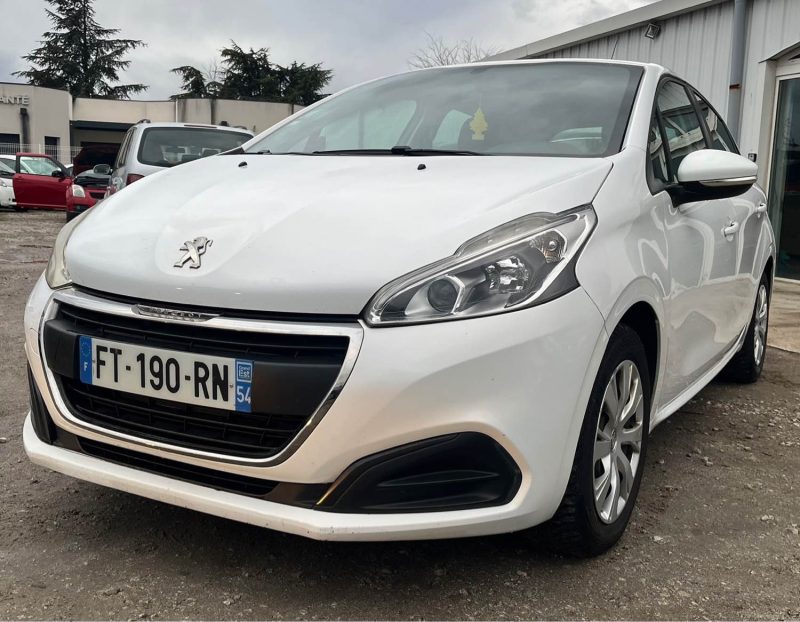 Peugeot 208 1.4 HDI 68 Ch Garantie 