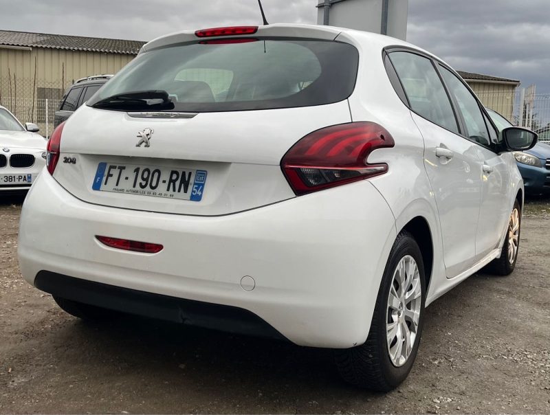 Peugeot 208 1.4 HDI 68 Ch Garantie 