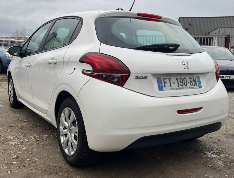 Peugeot 208 1.4 HDI 68 Ch Garantie 