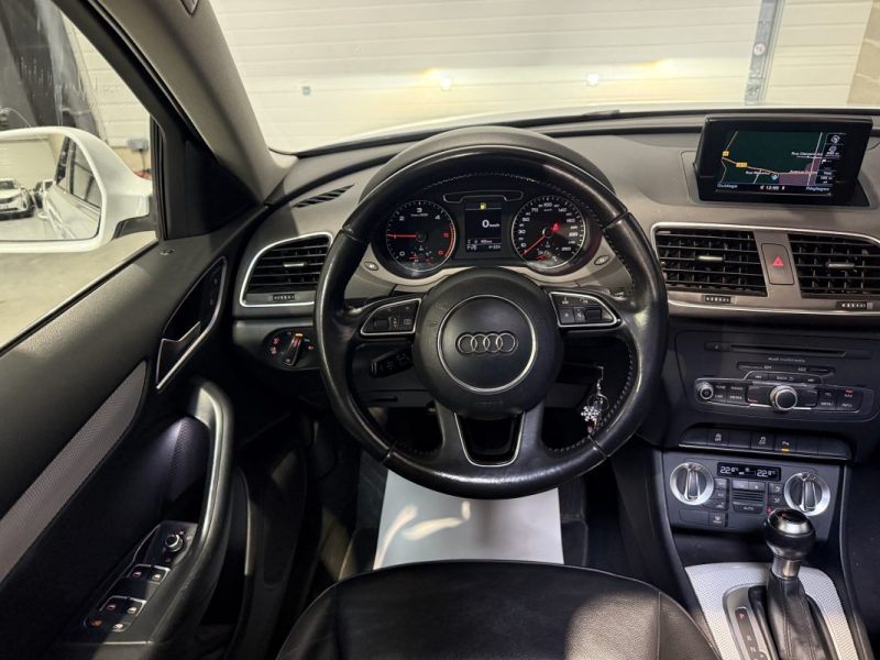 AUDI Q3 2.0 TDI 140ch  Ambition Luxe quattro S-tronic 7 / TOIT OUVRANT / SUIVI COMPLET