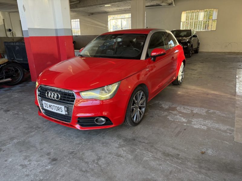 AUDI A1 SB 1.6 TDI 105 AMBIENTE 2010
