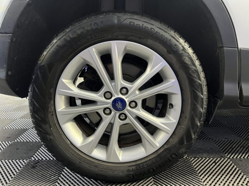 Ford Kuga 2.0 TDCi 150ch Stop&Start 4x2 | Kit distribution OK | GPS | Caméra de recul | Entretien OK