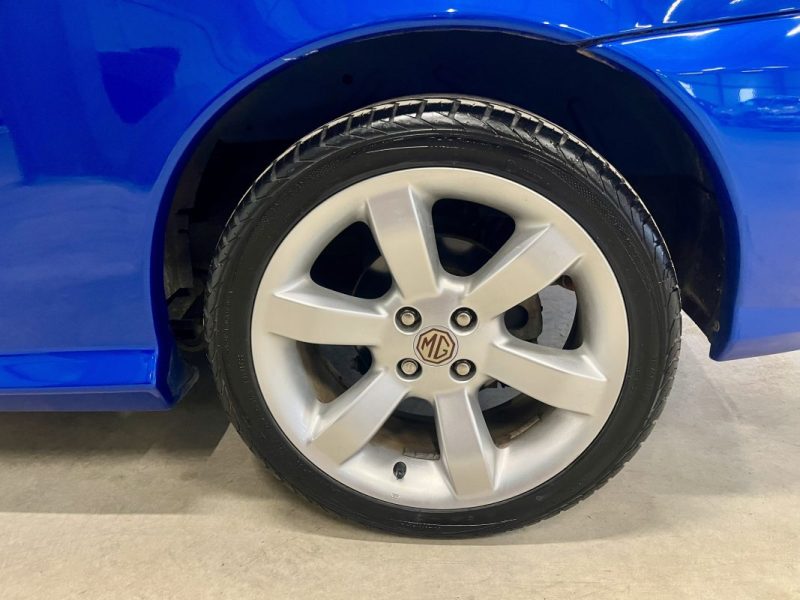 MG TF 1.8 120ch stepspeed 3 portes seulement 29 804 km