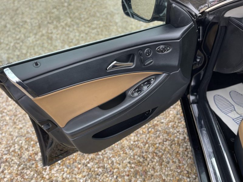 MERCEDES-BENZ CLS  320 CDI 211ch 3.0 CDI V6 7G-TRONIC (w219)