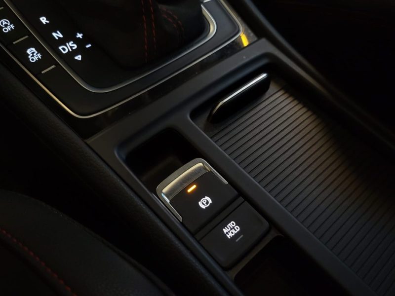 VOLKSWAGEN GOLF  2.0 TSI 290cv TCR / TOIT OUVRANT / SIEGES CHAUFFANTS /SUIVI  VOLKSWAGEN