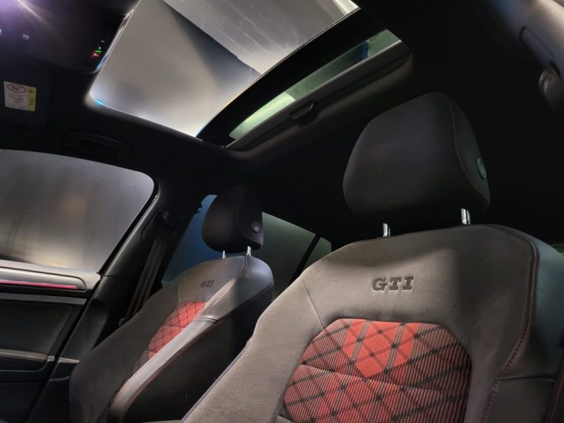 VOLKSWAGEN GOLF  2.0 TSI 290cv TCR / TOIT OUVRANT / SIEGES CHAUFFANTS /SUIVI  VOLKSWAGEN