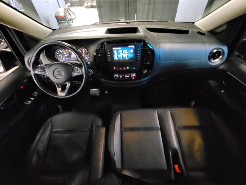 MERCEDES VITO TOUREUR 116 CDI 163 ch EXTRA-LONG 9 PLACES / SELLERIE CUIR + CAMERA RECUL /