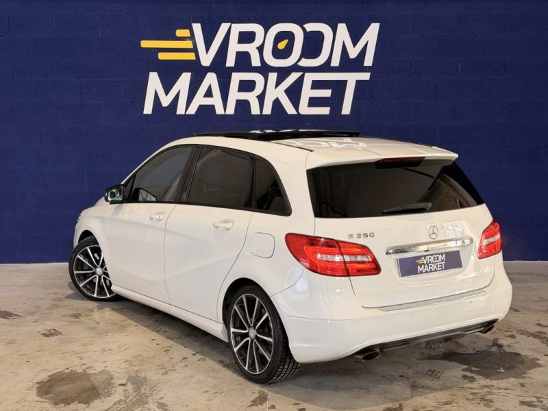 Mercedes Classe B 250  - 2.0i TURBO - 211 ch - BVA - 2013  - FASCINATION - Attelage