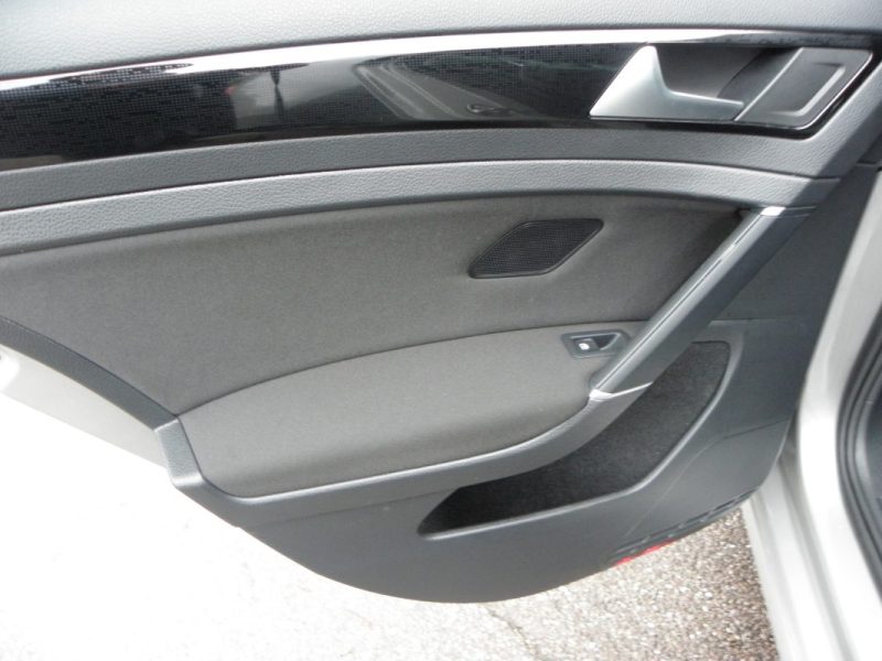 VOLKSWAGEN GOLF VII 1.4 TSI 125 CH BLUEMOTION TECHNOLOGY SOUND DSG7 / 6 CH 2018