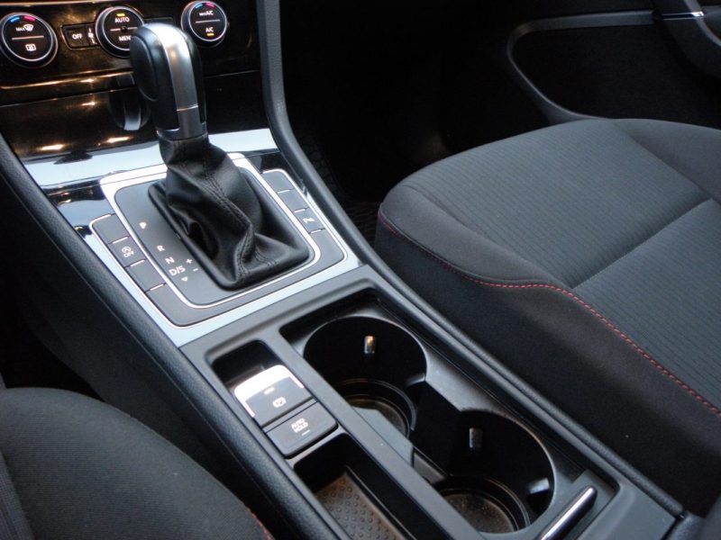 VOLKSWAGEN GOLF VII 1.4 TSI 125 CH BLUEMOTION TECHNOLOGY SOUND DSG7 / 6 CH 2018