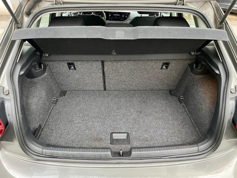 VOLKSWAGEN POLO VI 1.0 TSI 95 R-LINE DSG7 *1ÈRE MAIN* 