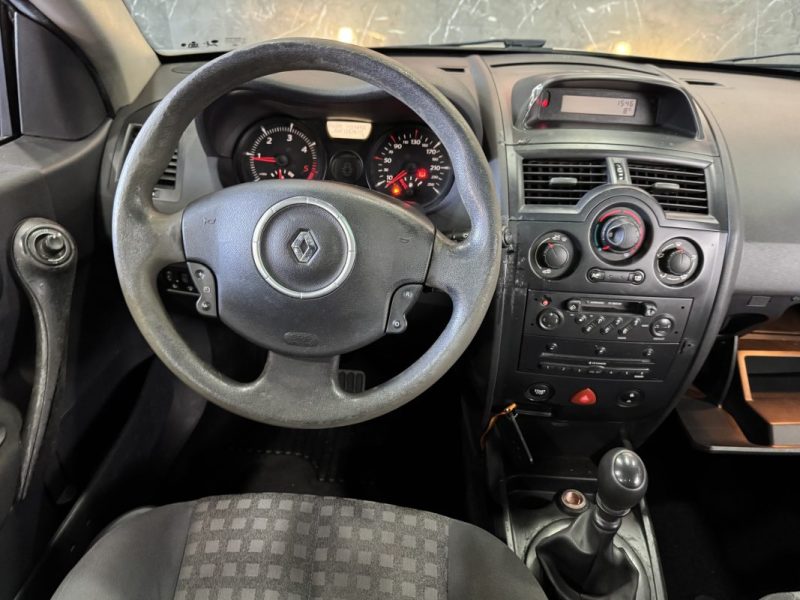 RENAULT MEGANE CC CONFORT AUTHENTIQUE 1.9DCI 130 2006