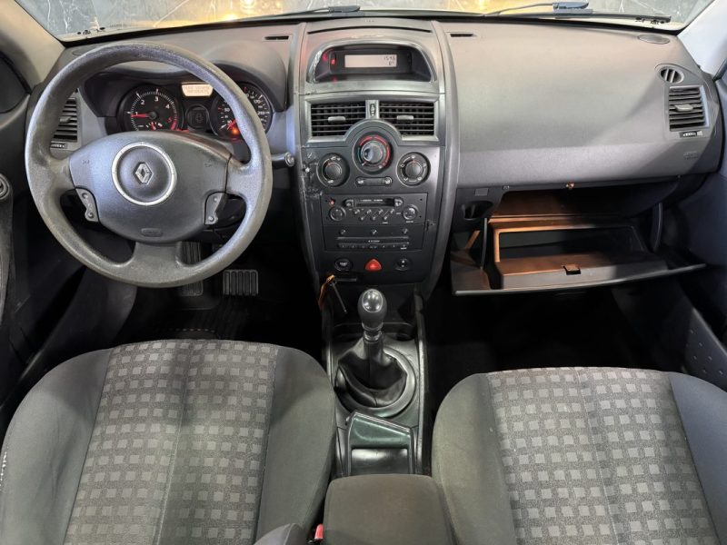 RENAULT MEGANE CC CONFORT AUTHENTIQUE 1.9DCI 130 2006