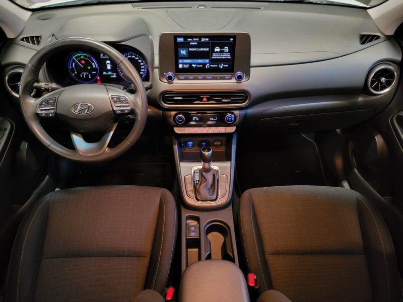 HYUNDAI KONA 1.6 GDI 141CH INTUITIVE / APPLE CARPLAY / CAMERA DE RECUL / SUIVI COMPLET 